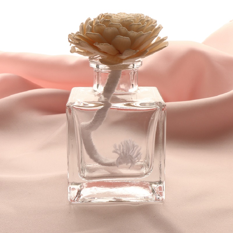 New Product Square Type Perfume Glass Bottle with Rattan Diffuser